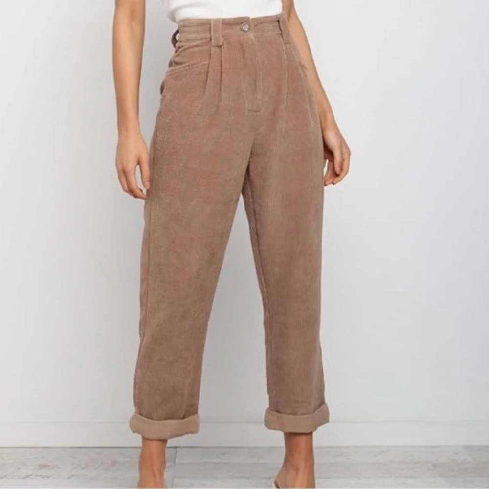 Petal & Pup Barrel Pants - Picture 3 of 10